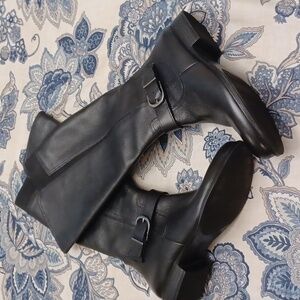 New Naturalizer Elegant Black Leather Knee-High Boots With Buckles 8M